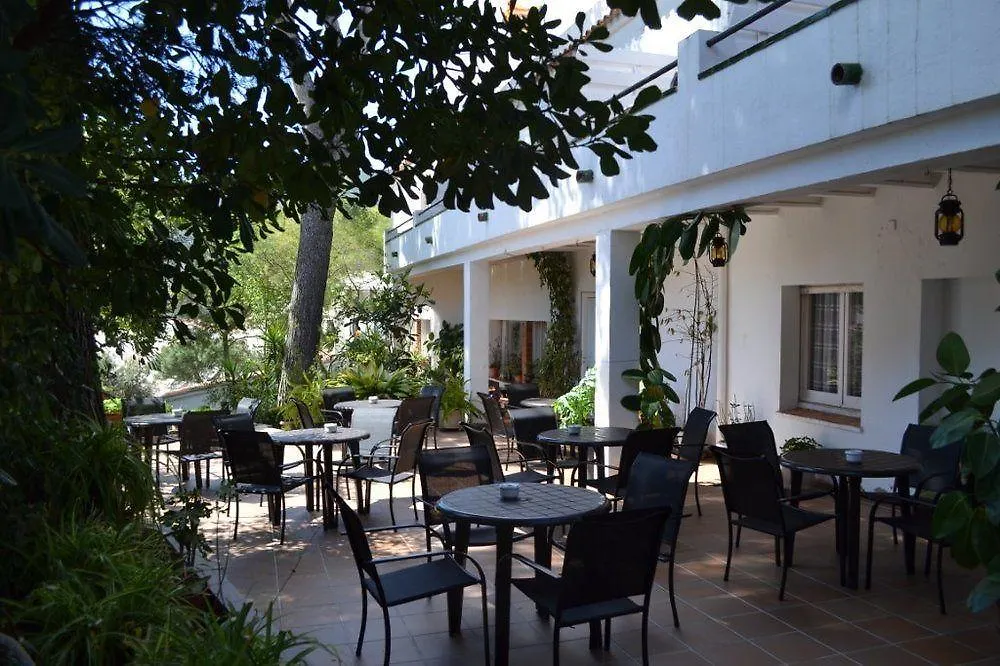 Hotel S'Aguarda Cadaqués 3*,