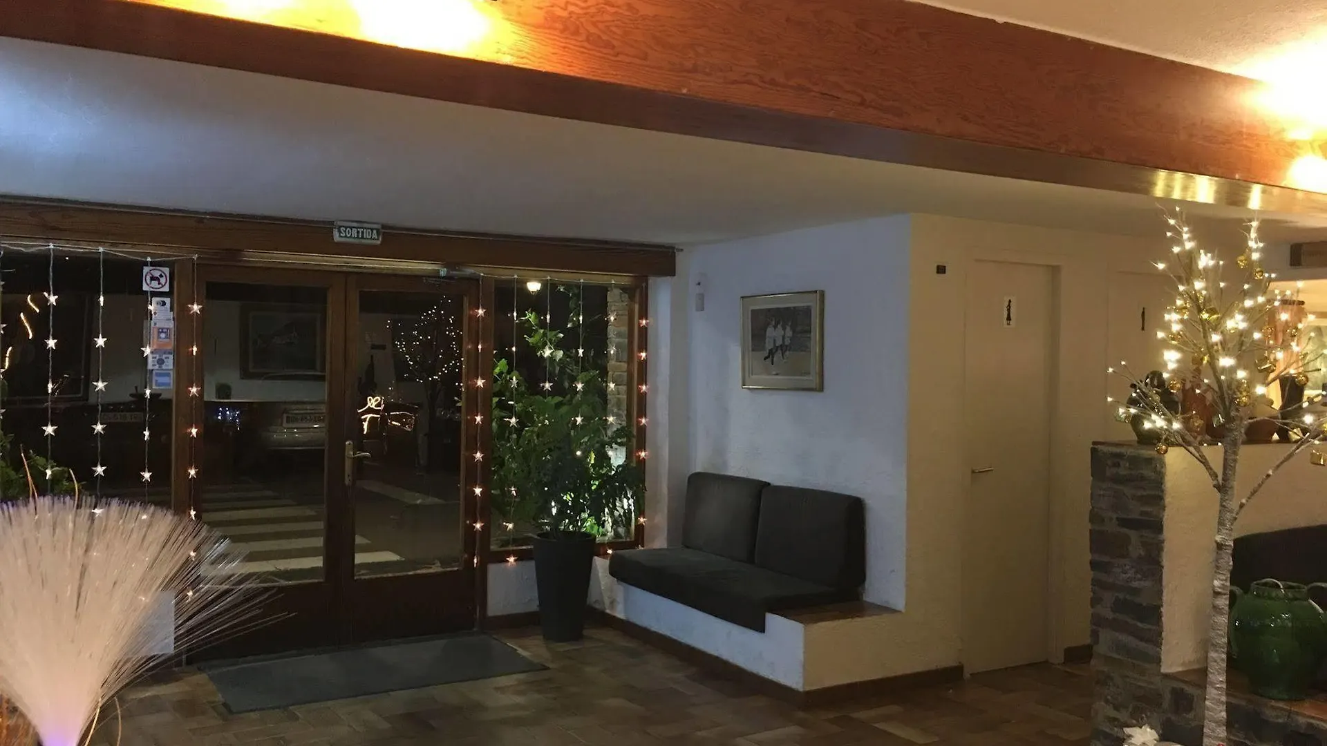 Hotel S'Aguarda Cadaqués 3*,