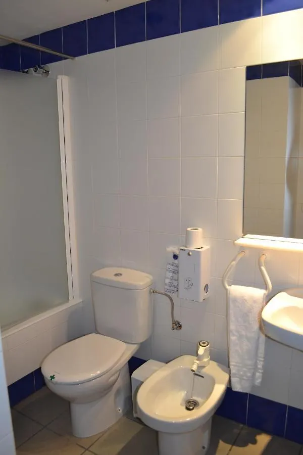 Hotel S'Aguarda Cadaqués 3*,